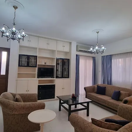 Ferienhaus Jacobs Larnaka